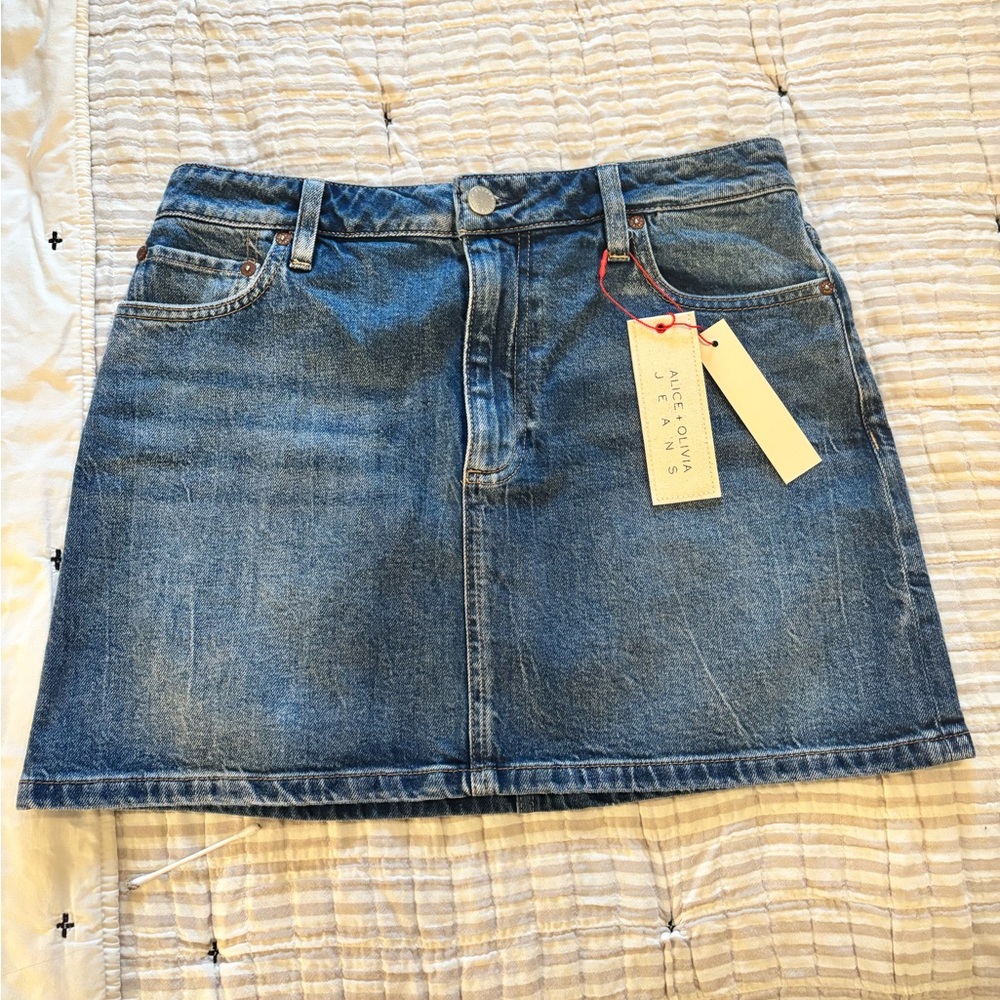 (SOLD)Alice + Olivia Denim Mini Skirt - Size 29